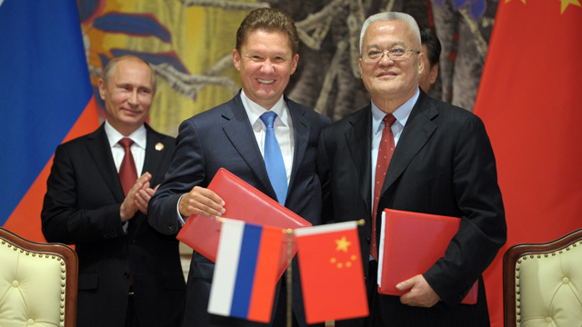 روسيا توقع أكبر صفقة غاز مع الصين بقيمة 400 مليار دولار 