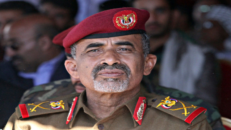 الحوثيون يفرجون عن وزير الدفاع اليمني ومسؤولين آخرين بينهم شقيق الرئيس
