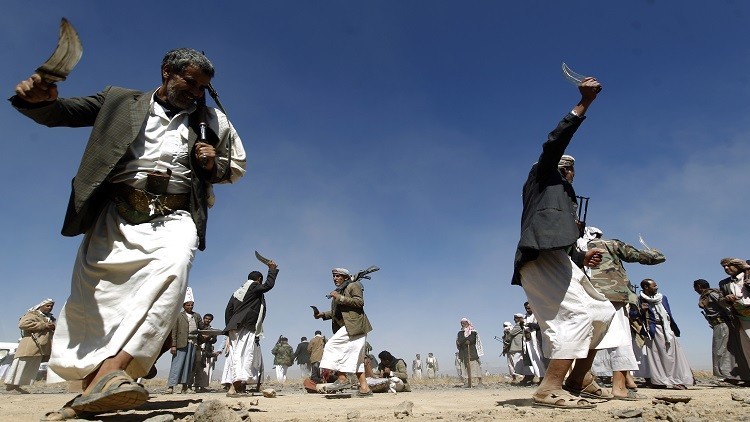 قيادات باكستانية تطالب بإدراج الحوثيين في قائمة المنظمات المحظورة