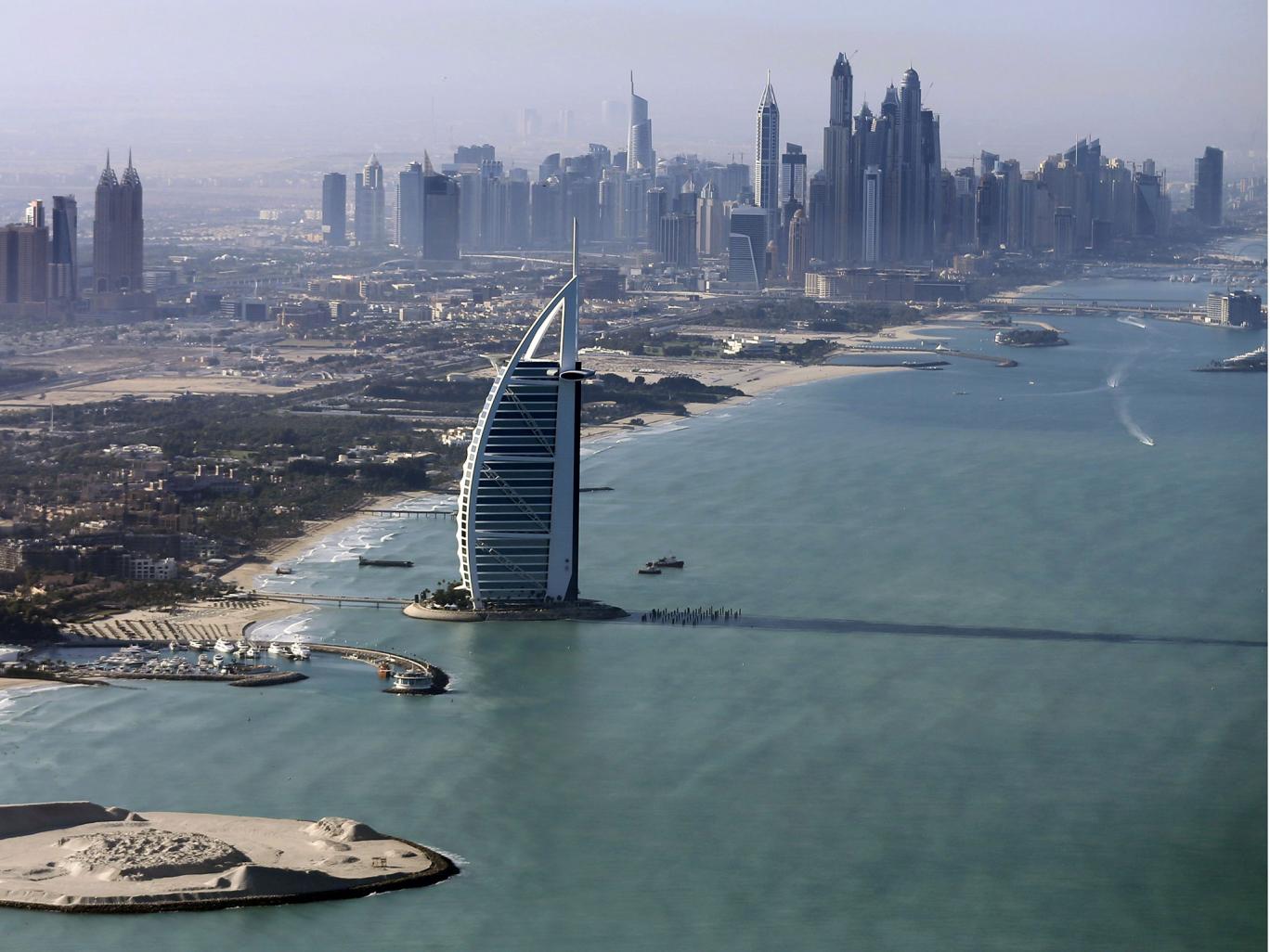الإندبندنت: ضريبة القيمة المضافة نهج جديد في الخليج