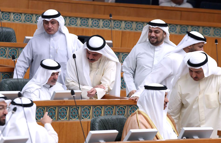 قانون في الكويت يحرم "المسيئين" للذات الأميرية من الانتخابات