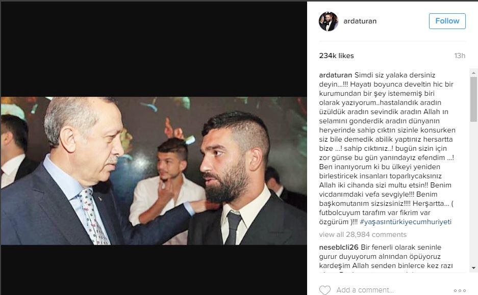 لاعب برشلونة "أردا توران" لأردوغان: نقف إلى جانبكم