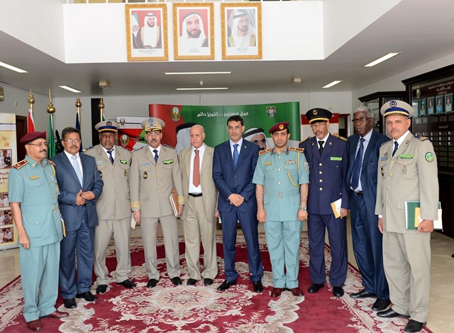 وزير الداخلية الموريتاني يشيد بمستوى تقدم شرطة أبوظبي