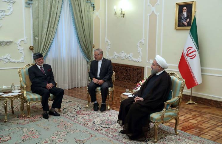 إيران وسلطنة عمان مصممتان على تطوير علاقاتهما الثنائية