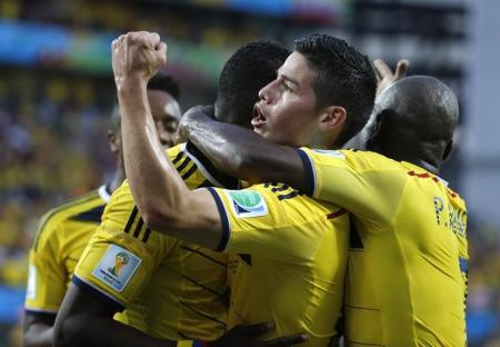 كولومبيا واليونان تتأهلان إلى الدور الثاني بالمونديال 