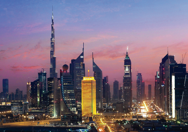 غياب القرار الاستثماري وراء تراجع مبايعات عقارات دبي