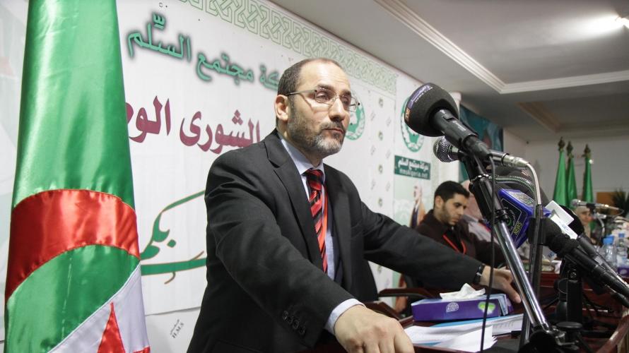 الجزائر.. أكبر حزب إسلامي يتلقى عرضاً رسمياً لدخول الحكومة