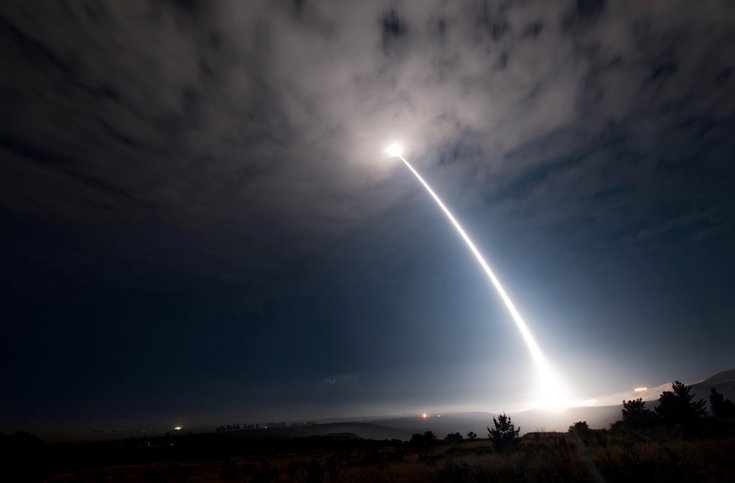 أمريكا تختبر صاروخا باليستيا عابرا للقارات للتأكيد على الردع النووي