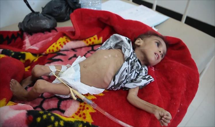 "لوس أنجلوس تايمز" تطالب السعودية بوقف قصف اليمنيين