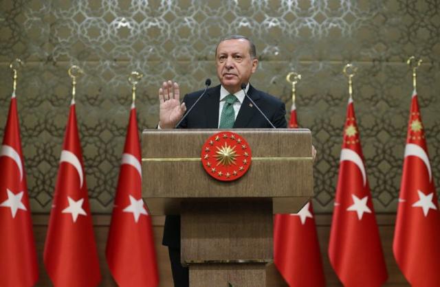 أردوغان يوجه انتقادات لاذعة لوزير الخارجية عبدالله بن زايد!