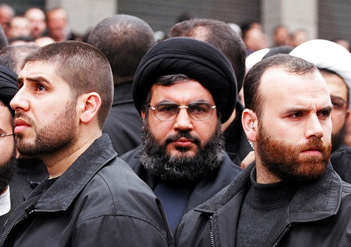 كيف سينتقم حزب الله من دول الخليج بعد تصنيفه إرهابيا؟