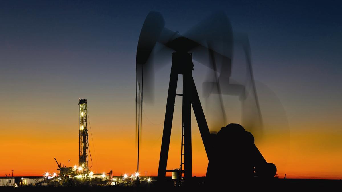السعودية: أسواق النفط بلغت نهاية منحنى نزولي