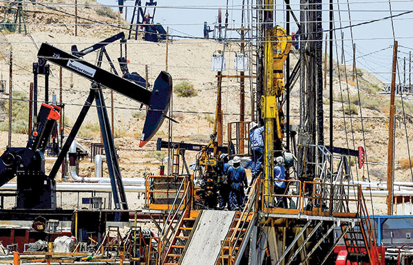 أسعار النفط تسجل أعلى مستوى في 2016