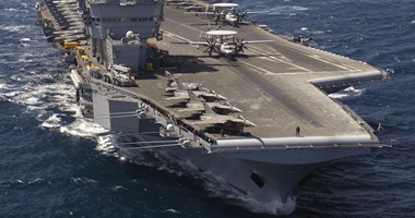 قائد أركان الجيش الأمريكي يزور حاملة الطائرات الفرنسية في مياه الخليج