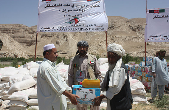 مؤسسة خليفة تواصل توزيع المساعدات الإغاثية شمال أفغانستان