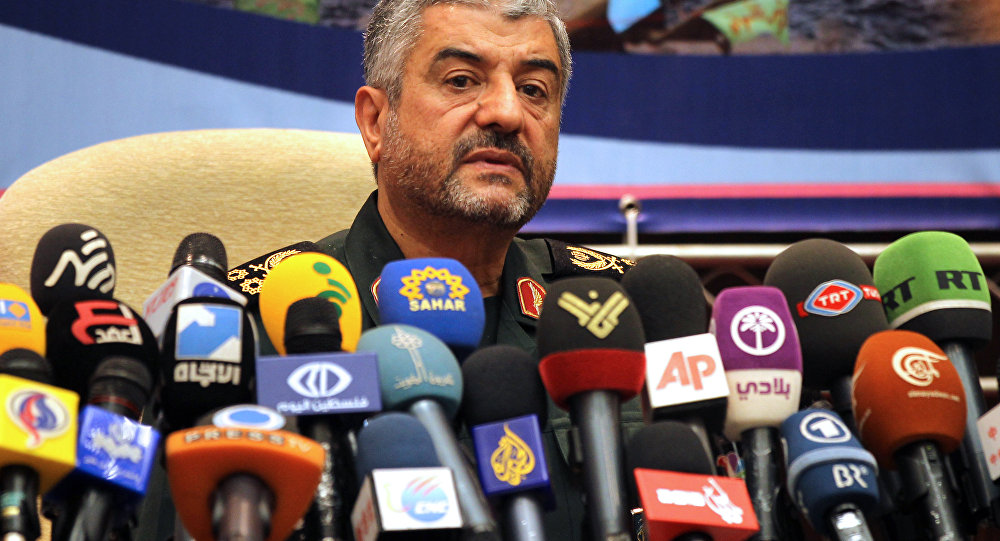 قائد الحرس الإيراني: فلتستعد أمريكا لصواريخنا إذا فرضت حظرا جديدا