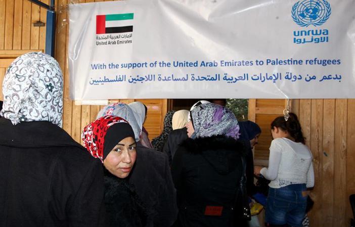 55 مليون درهم مساعدات إماراتية غذائية للاجئين الفلسطينيين في سوريا
