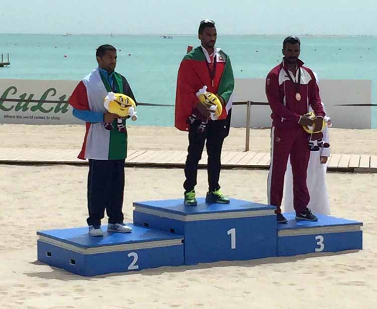 الإمارات تحصد ذهبيتها الأولى في سباق التجديف بالدوحة