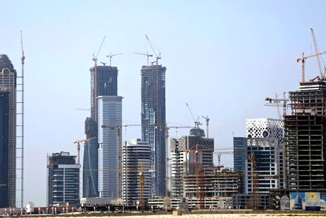 الإمارات تحتضن ثلث المشاريع الإنشائية الكبرى في المنطقة