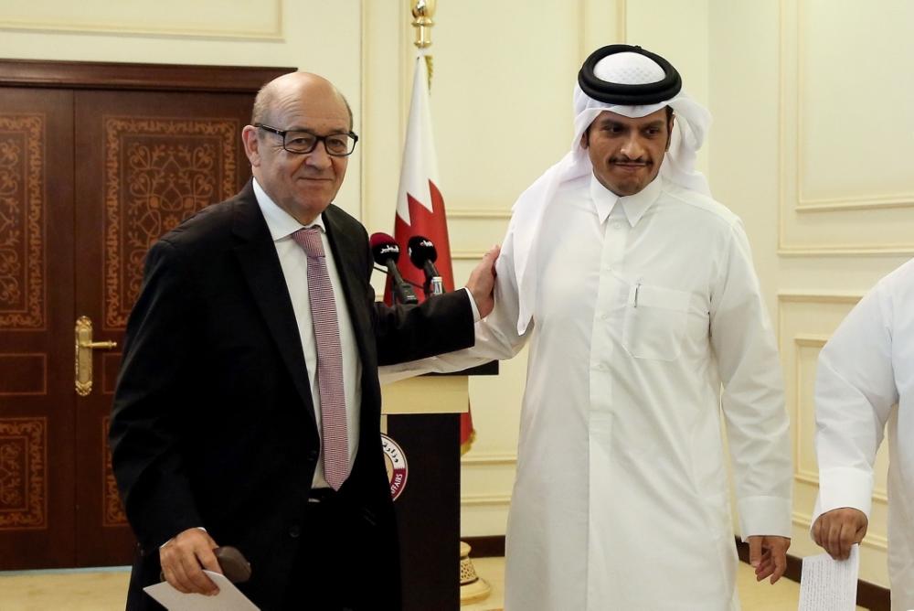 وزيرا خارجية قطر وفرنسا يبحثان مستجدات الأزمة الخليجية
