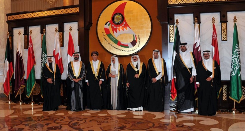 مسودة بيان القمة الخليجية:رفض للأسد ورفض للميليشيات الحوثية باليمن