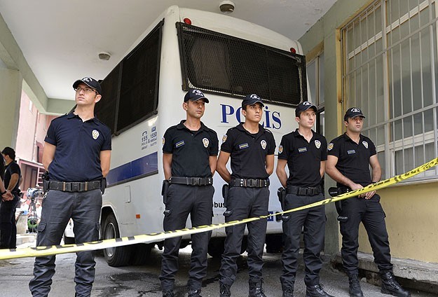 تركيا: إحالة 13 رجل شرطة إلى المحكمة بتهمة "الكيان الموازي"