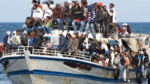 300 ألف مهاجر حاولوا عبور البحر المتوسط الى أوروبا في 2015