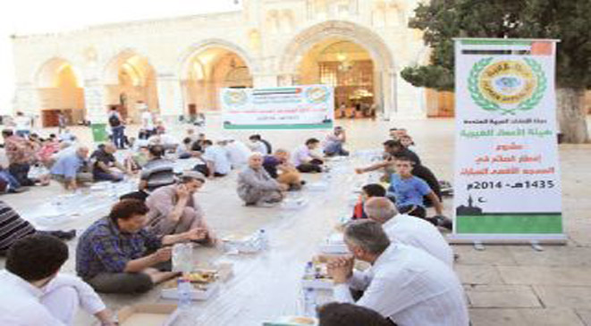 الإمارات تخصص 150الف وجبة رمضانية للمسجد الأقصى