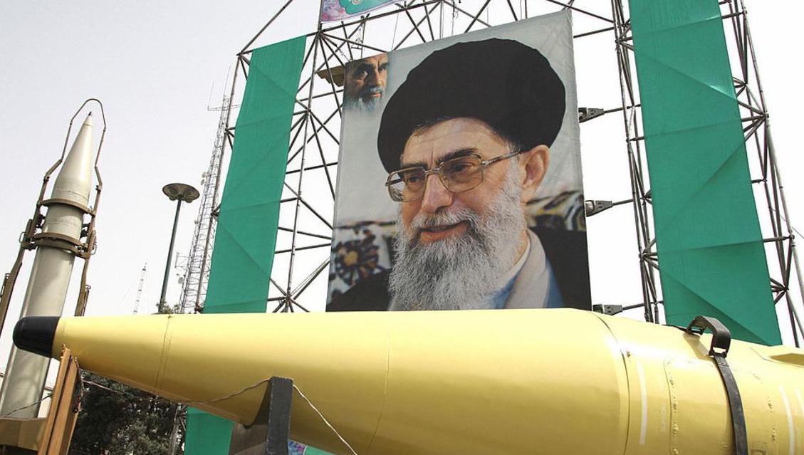 النواب الأمريكي يقر عقوبات جديدة ضد إيران