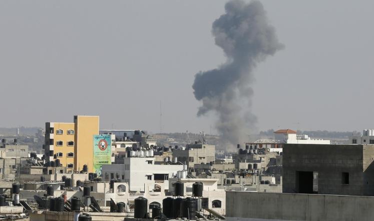 جيش الاحتلال يقصف موقعا لحركة حماس جنوب قطاع غزة