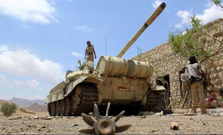 الجيش اليمني يعلن مقتل 37 حوثياً قرب الحدود السعودية