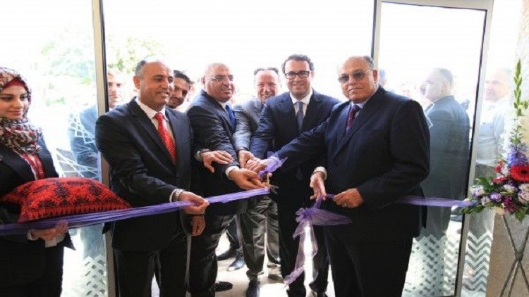 "بنك فلسطين" يفتح فرعه الأول في الإمارات