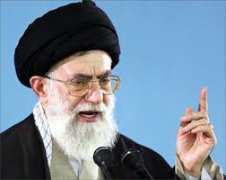 خامنئي يرفع سقف مطالب طهران في "المفاوضات النووية"
