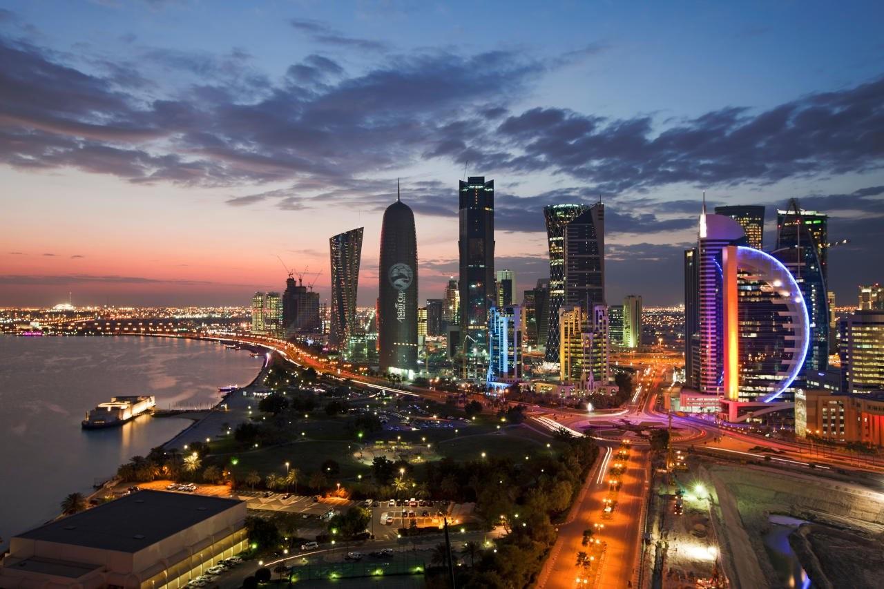 وول ستريت جورنال: قطر "صامدة" لأنها وعت دروس 2014