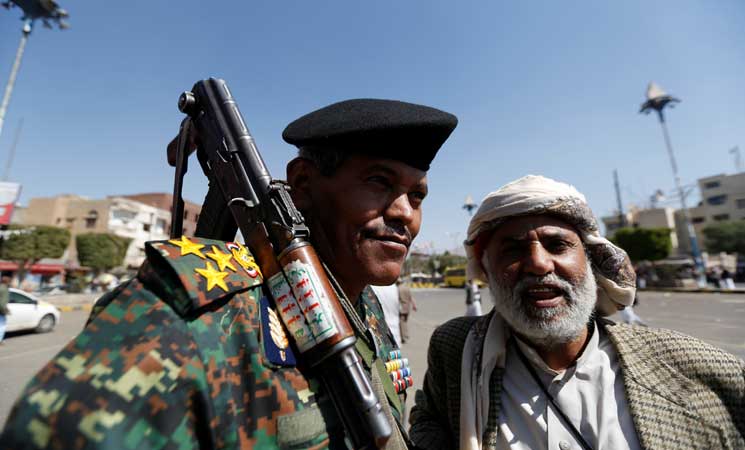 الحوثيون يسيطرون على مواقع تابعة لصالح في صنعاء