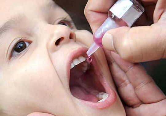 ضمن حملة إماراتية.. تطعيم ملايين الأطفال في باكستان