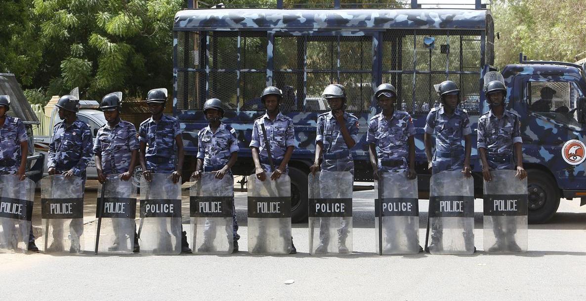 الشرطة السودانية تفرق مظاهرة احتجاجية رافضة لغلاء الأسعار
