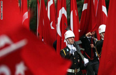 تركيا تنشئ قاعدة عسكرية في قطر.. ولن تشارك بقوة عسكرية بالتحالف الجديد