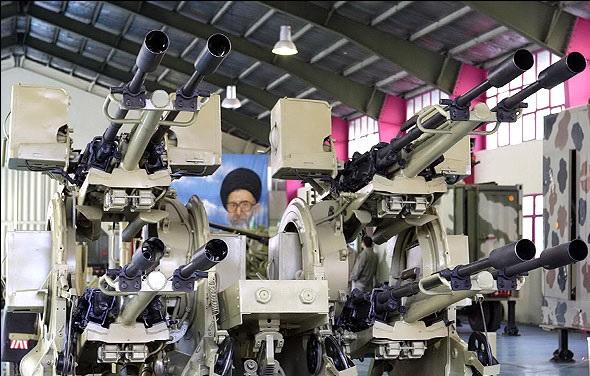 إيران تنشئ مصانع أسلحة لحزب الله في لبنان "أثبتت جودتها" في سوريا