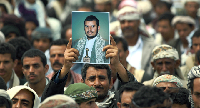 "الحوثي" في أول زيارة رسمية معلنة لطهران 