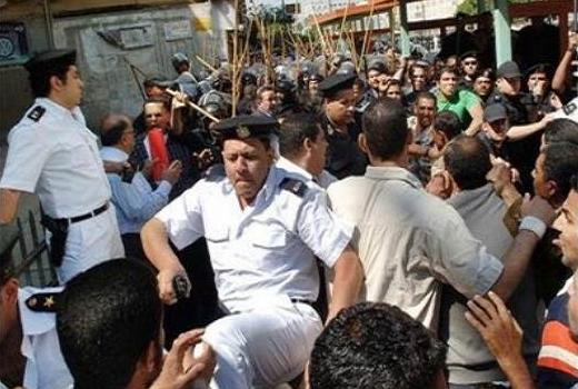 الاتحاد الأوروبي يدعو إلى الحفاظ على حرية التظاهر السلمي في مصر