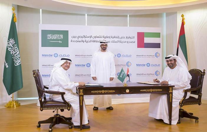 الإمارات والسعودية توقعان اتفاقية للتعاون في مجال الطاقة
