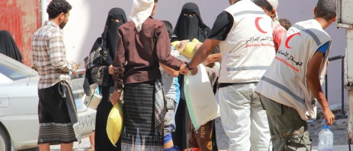 الهلال الأحمر الإماراتي يتعهد بتقديم مساعدات إنسانية عاجلة في تعز