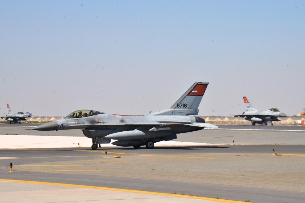 قوات مصرية تتوجه للدولة للمشاركة في مناورات "زايد2"