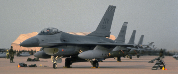 تحطم طائرة حربية أردنية في السعودية ونجاة قائدها