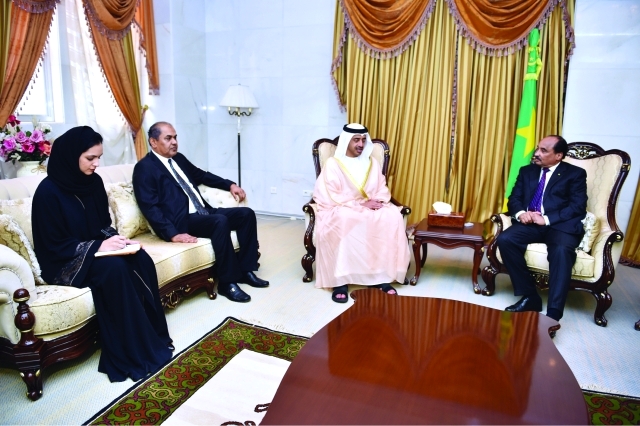 محمد بن زايد يستقبل الرئيس الموريتاني في أبوظبي