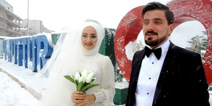 رغم تطمينات حكومية.. تطرف العلمانية التركية يرفض عقود الزواج الشرعية