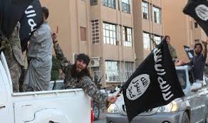 ديلي تليجراف: "داعش" على حدود لبنان ويهدد بشن هجمات داخل أراضيها