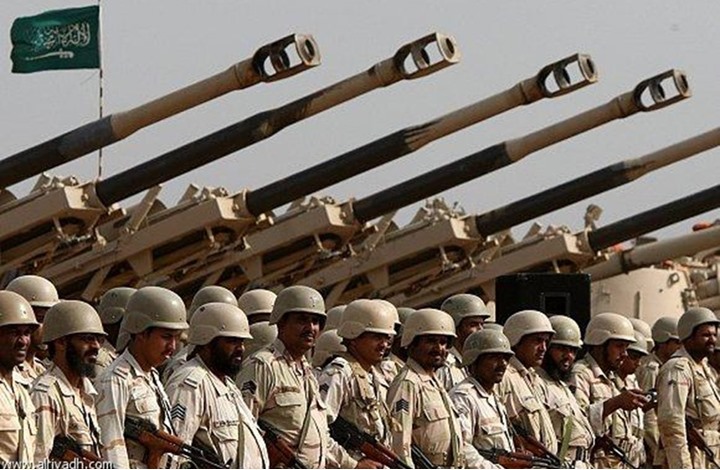 السعودية تؤكد أن قواتها على حدود اليمن دفاعية