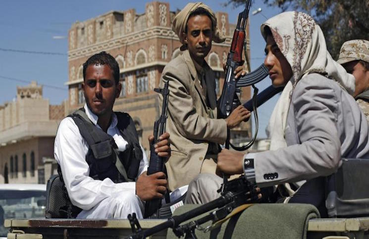 وفد الحوثيين يرفض لقاء ولد الشيخ في مسقط وعناصرهم تقتحم قناة في صنعاء
